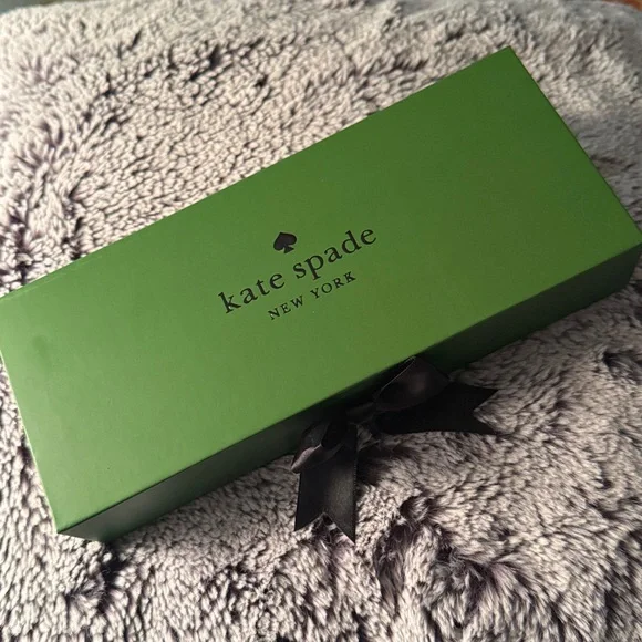 KATE SPADE Pink and White Cozy Low Cut Socks - Picture 3 of 4